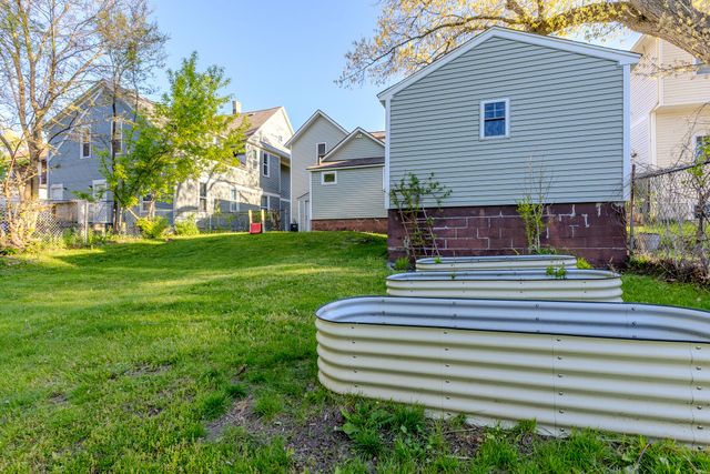 832 Sigsbee Street SE, Grand Rapids, MI 49506