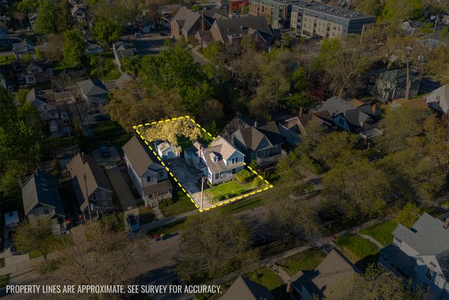 832 Sigsbee Street SE, Grand Rapids, MI 49506