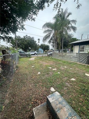 208 N Calle Juanita Street, Edcouch, TX 78538