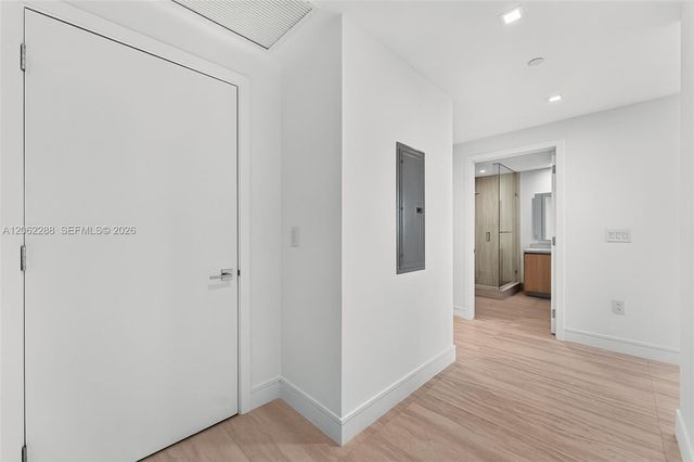 2411 Laguna Circle 2011, North Miami, FL 33181