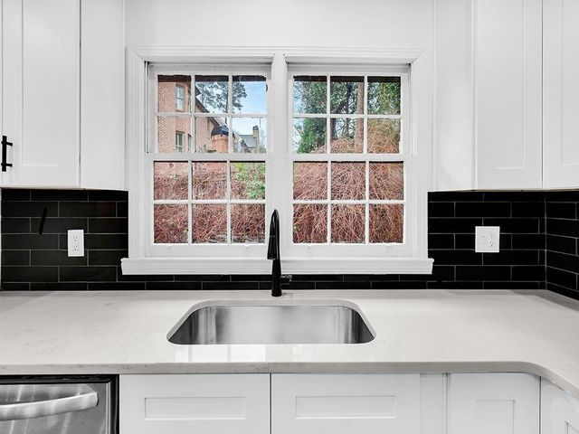 1253 Dunwoody Lane NE, Atlanta, GA 30319