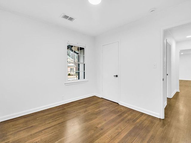 1253 Dunwoody Lane NE, Atlanta, GA 30319