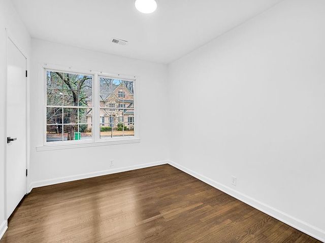 1253 Dunwoody Lane NE, Atlanta, GA 30319