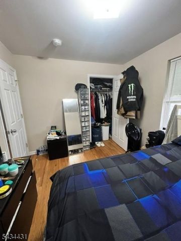 846 Garden St, Elizabeth City, NJ 07202