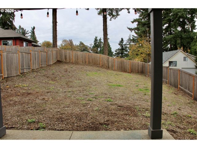14047 Se PIPER CUB Way, Milwaukie, OR 97267