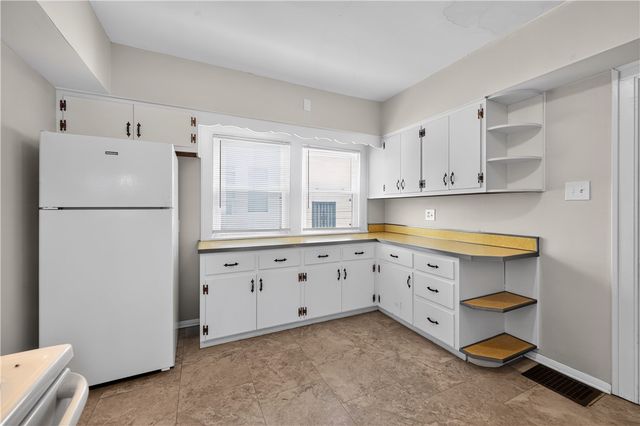 1935 Emerson Avenue, Dayton, OH 45406