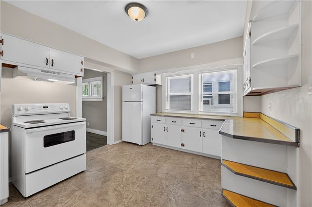 1935 Emerson Avenue, Dayton, OH 45406