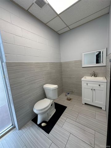 2012 Monroe Street 105, Dearborn, MI 48124