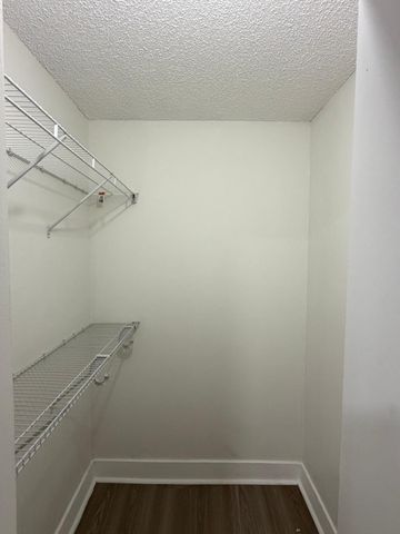 615 S State Road 7 1d, Margate, FL 33068