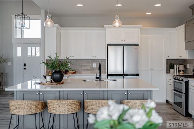 379 Fire Thorn, Idaho Falls, ID 83404