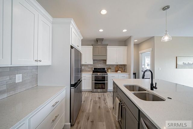 379 Fire Thorn, Idaho Falls, ID 83404