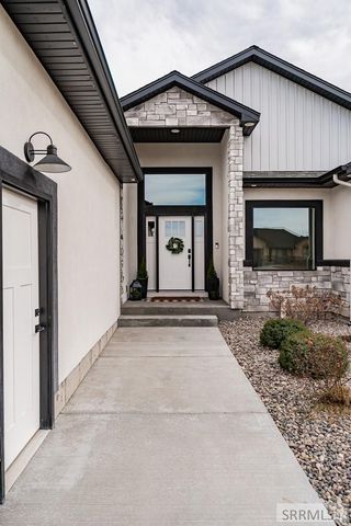 379 Fire Thorn, Idaho Falls, ID 83404