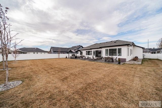 379 Fire Thorn, Idaho Falls, ID 83404