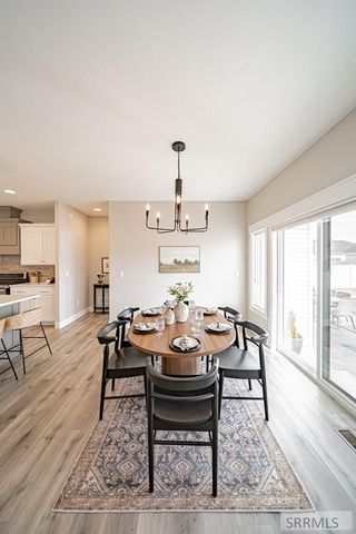 379 Fire Thorn, Idaho Falls, ID 83404