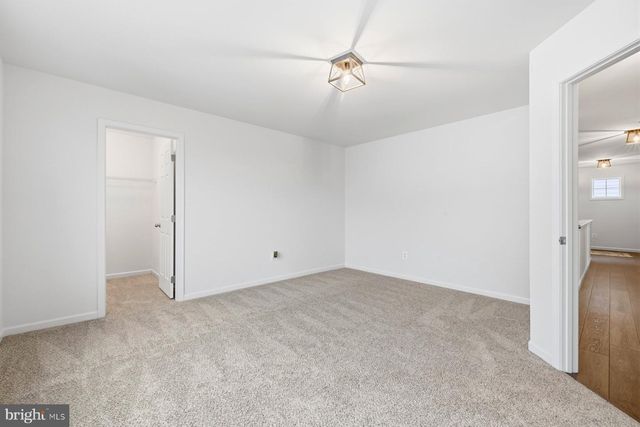 2758 HILLFIELD DR, Frederick, MD 21702