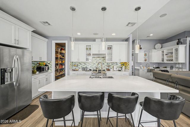 4236 W CETON Drive, Laveen, AZ 85339