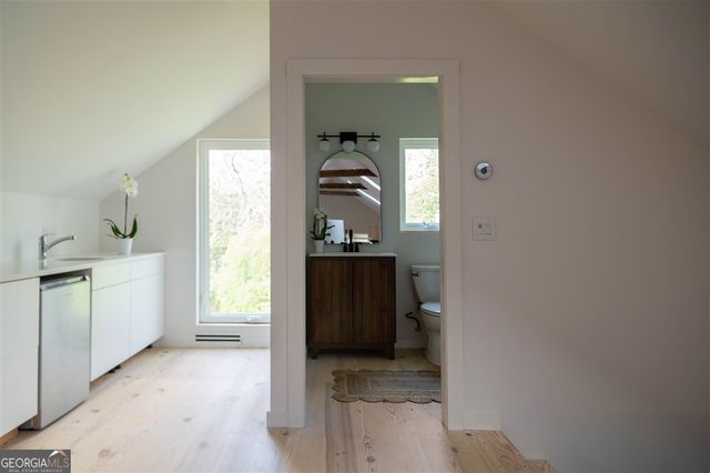 1739 Lyle Avenue, College Park, GA 30337