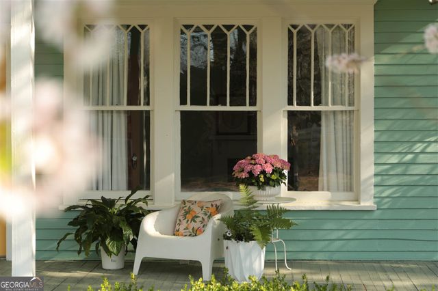 1739 Lyle Avenue, College Park, GA 30337