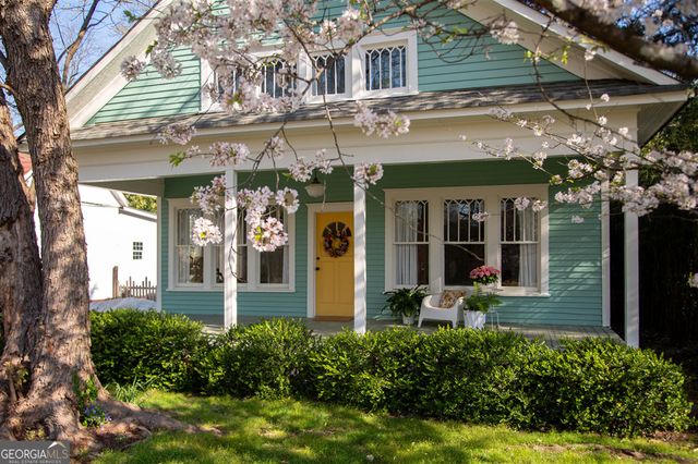 1739 Lyle Avenue, College Park, GA 30337