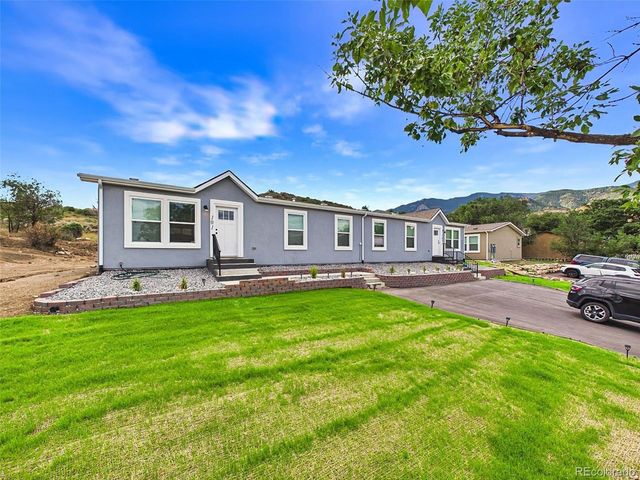 2511 Busch Ave, Colorado Springs, CO 80904