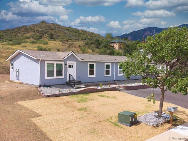 2511 Busch Ave, Colorado Springs, CO 80904