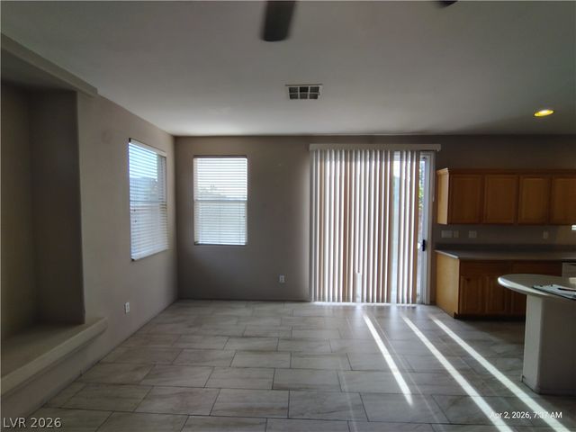 8926 RUTHERFORD GROVE Street, Las Vegas, NV 89148