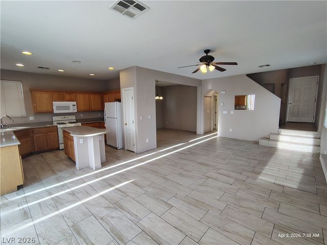 8926 RUTHERFORD GROVE Street, Las Vegas, NV 89148