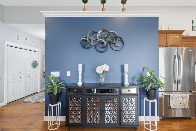 6521 FRIENDSHIP Path, Bettendorf, IA 52722