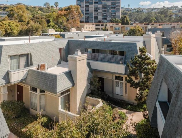 7961 Caminito Del Cid, La Jolla, CA 92037