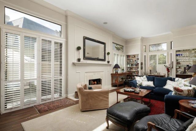 7961 Caminito Del Cid, La Jolla, CA 92037