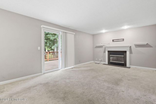 6714 Brook Bend Way, Louisville, KY 40229
