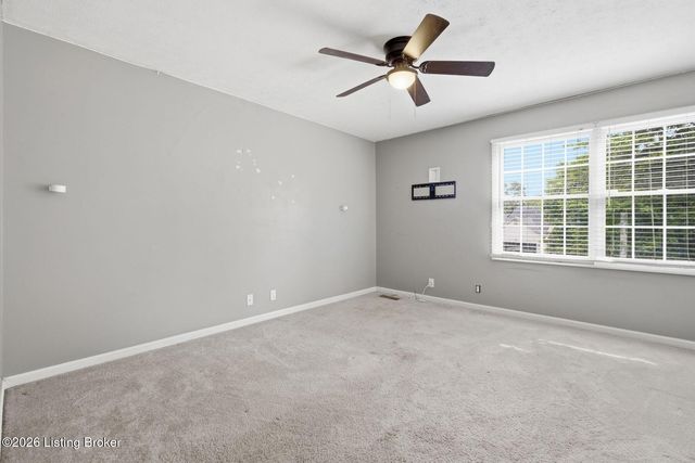 6714 Brook Bend Way, Louisville, KY 40229