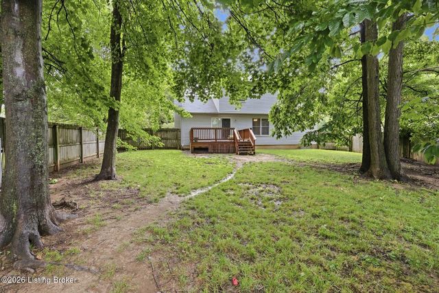 6714 Brook Bend Way, Louisville, KY 40229