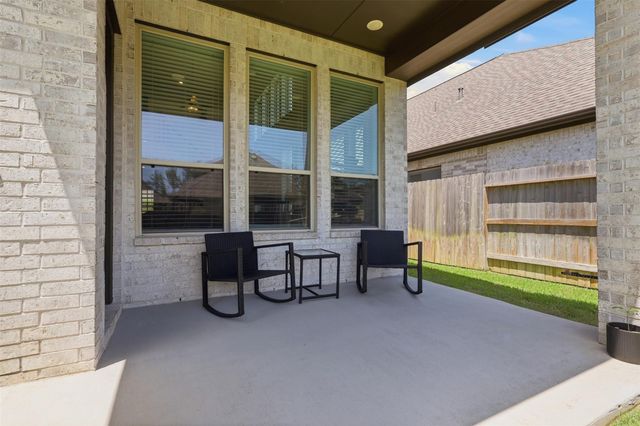 15930 Golden Trails Court, Conroe, TX 77302