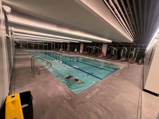 13336 37th Avenue 6F, Flushing, NY 11354