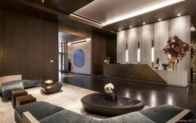 13336 37th Avenue 6F, Flushing, NY 11354