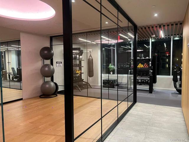 13336 37th Avenue 6F, Flushing, NY 11354