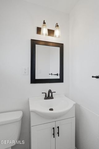 5700 EDINBURG Drive, El Paso, TX 79924