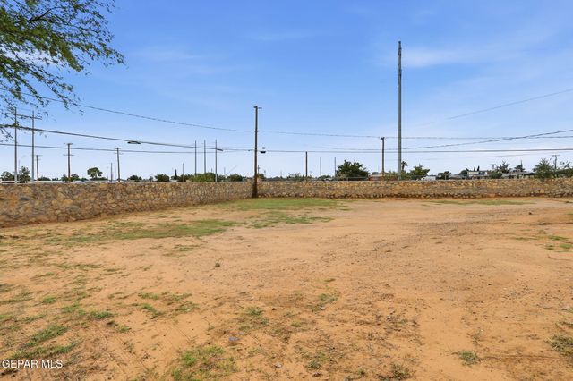 5700 EDINBURG Drive, El Paso, TX 79924