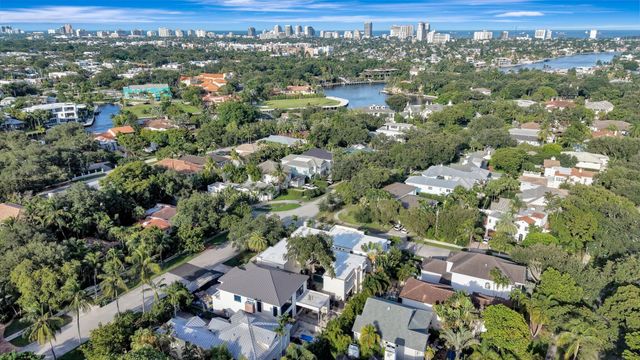 1014 SE 5th Court, Fort Lauderdale, FL 33301