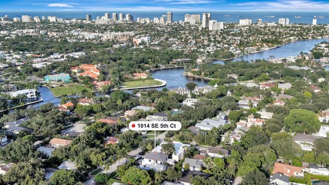 1014 SE 5th Court, Fort Lauderdale, FL 33301