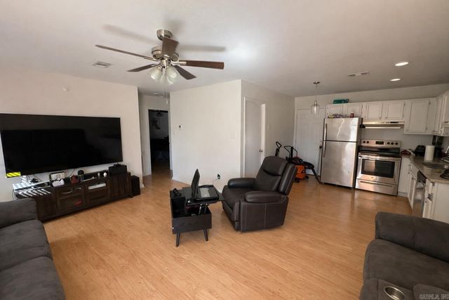 301 E 19th Street, North Little Rock, AR 72114