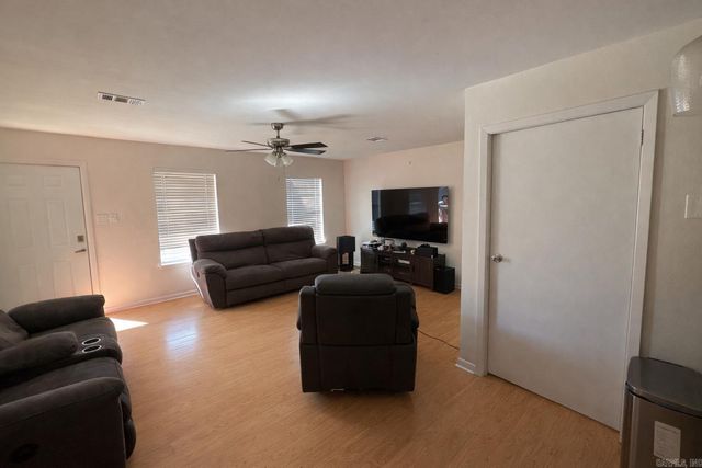 301 E 19th Street, North Little Rock, AR 72114