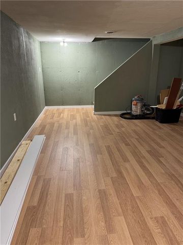 812 Green Acres Court, Eau Claire, WI 54703