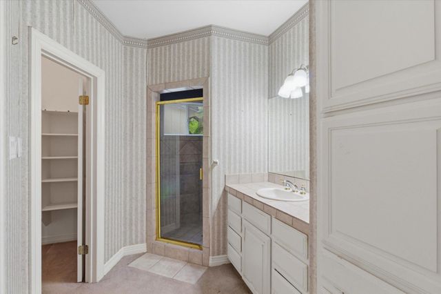 14 Lone Oak TRL, Sunset Valley, TX 78745