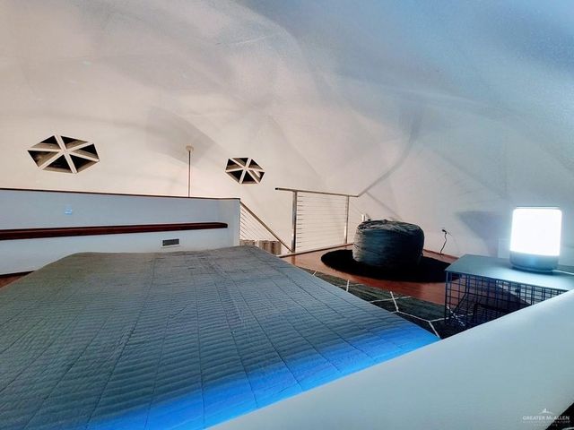 107 E Georgia Ruth Drive, South Padre Island, TX 78597