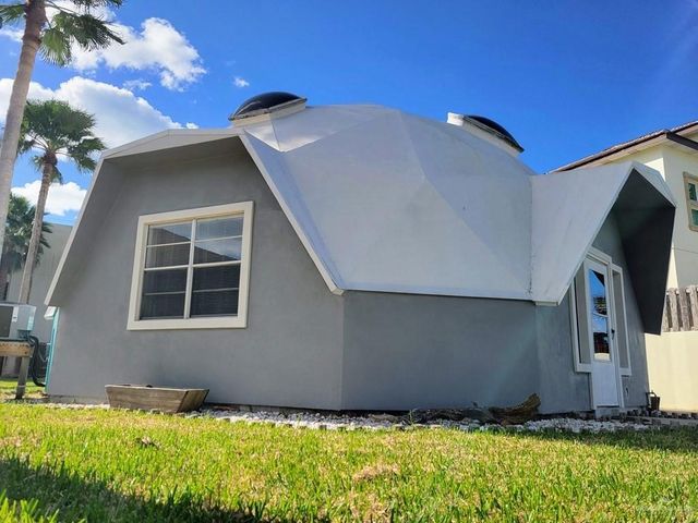 107 E Georgia Ruth Drive, South Padre Island, TX 78597