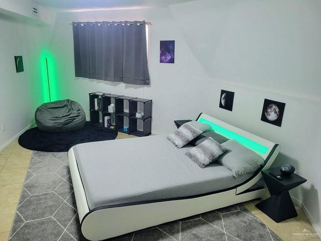 107 E Georgia Ruth Drive, South Padre Island, TX 78597