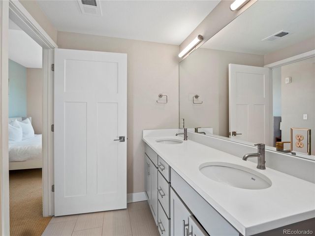 210 S Cherrywood Drive 303, Lafayette, CO 80026