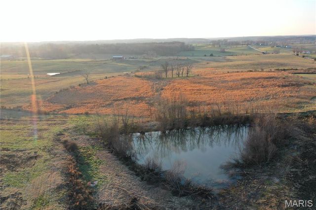 7432 County RD 284, Puxico, MO 63960